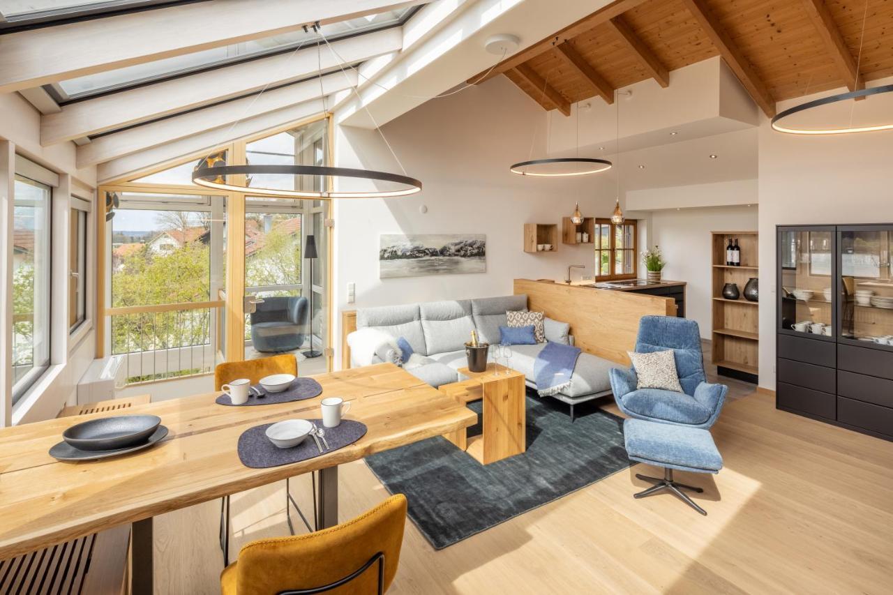 Stille X Weite - Hochwertige Wohnung Mit See-Panorama Kronburg Экстерьер фото