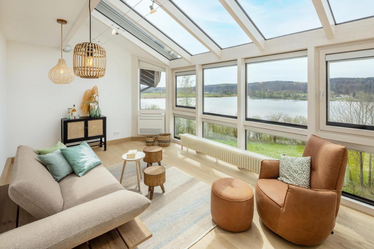 Stille X Weite - Hochwertige Wohnung Mit See-Panorama Kronburg Экстерьер фото