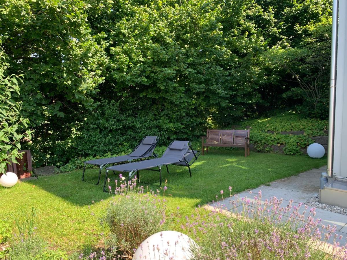Stille X Weite - Hochwertige Wohnung Mit See-Panorama Kronburg Экстерьер фото